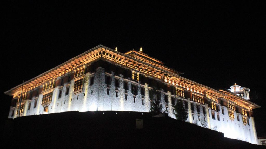 Rinpung Dzong in Paro at night