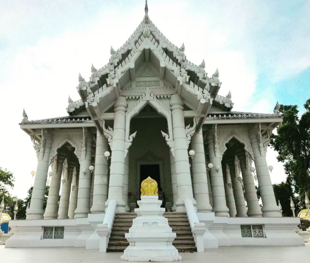 Wat Kaew Korawaram, Krabi Town