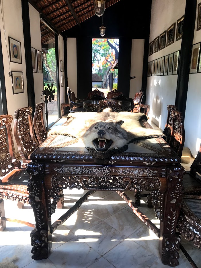 Real wolf carcass in the dining area of Baan Dam