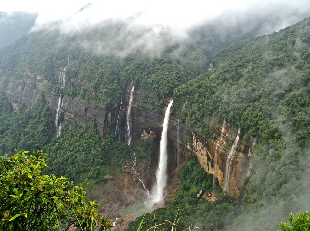 NohKaLikai Falls, Cherrapunji