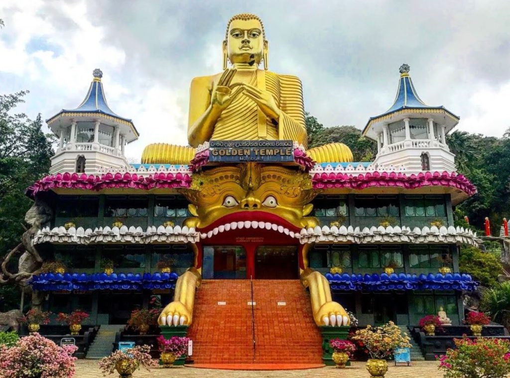 Buddhist temple at Dambulla