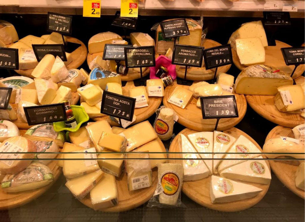 Cheese available in Italian supermarket
