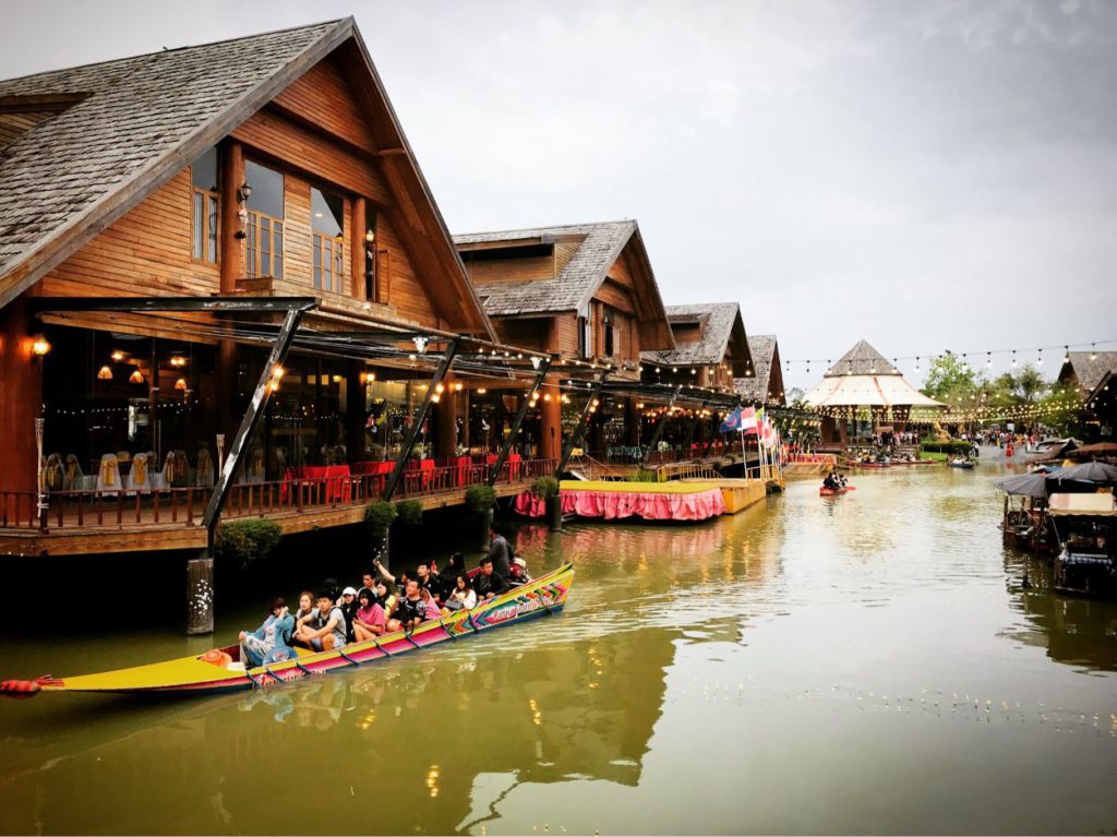 Floating village, Pattaya
