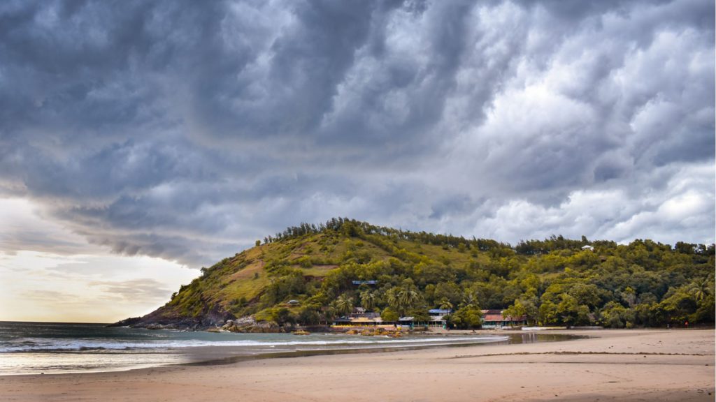 A cloudy day in Gokarna during the off-season