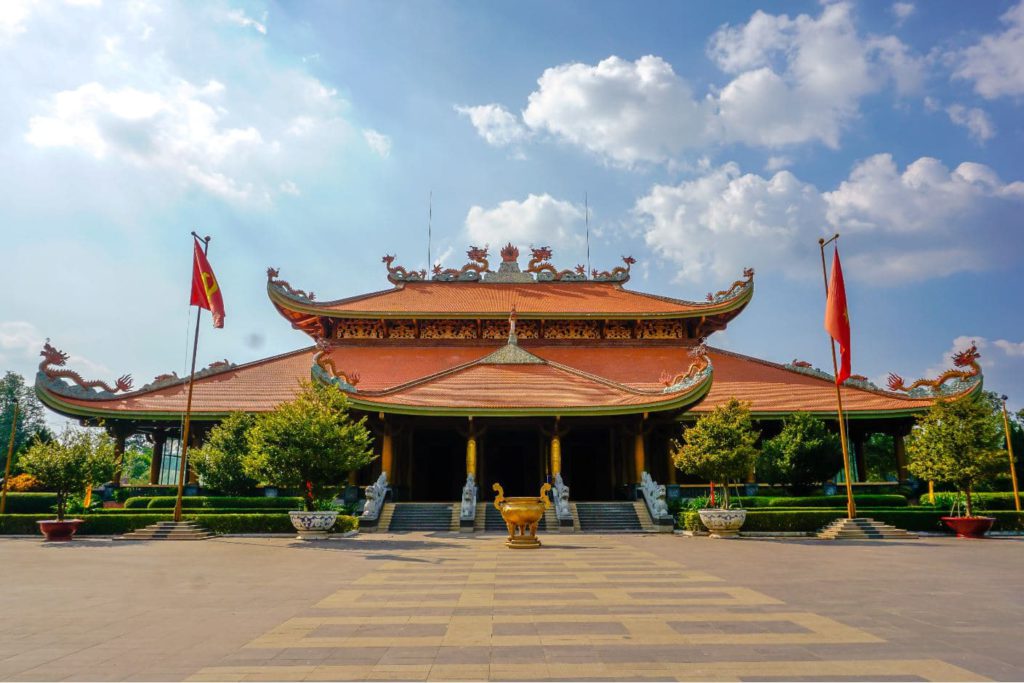 Monument dedicated to the martyrs of the Vietnam war