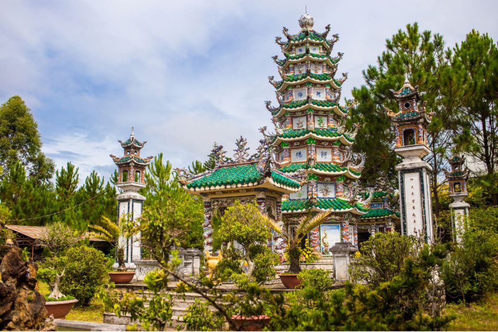 Linh Sonh Pagoda, Places to see in Da Lat