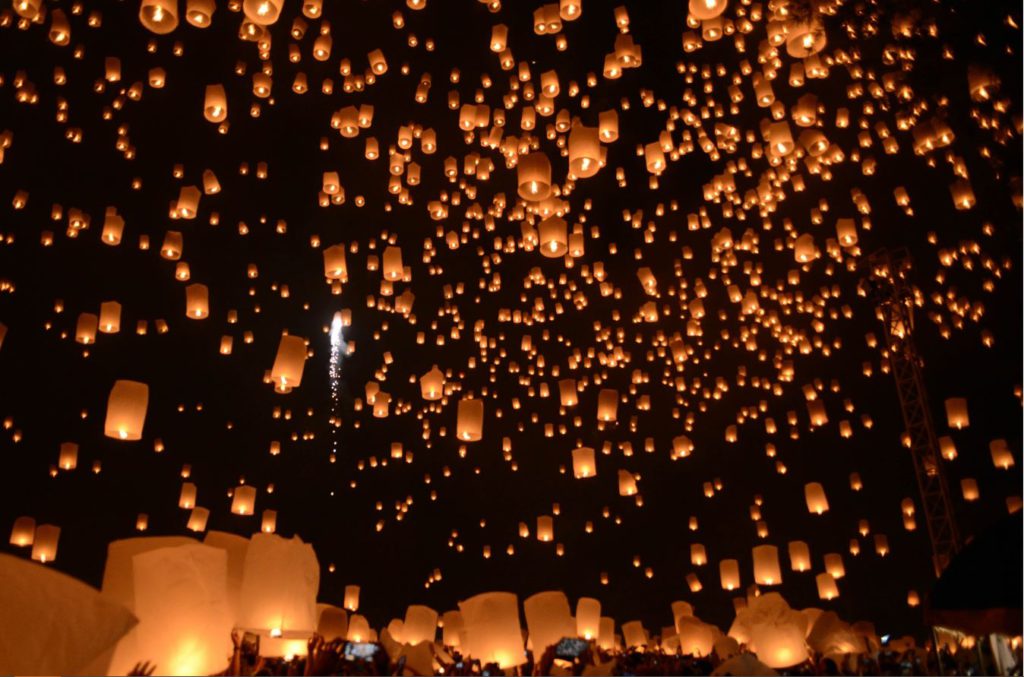 Yi Peng festival celebrated in Chiang Mai