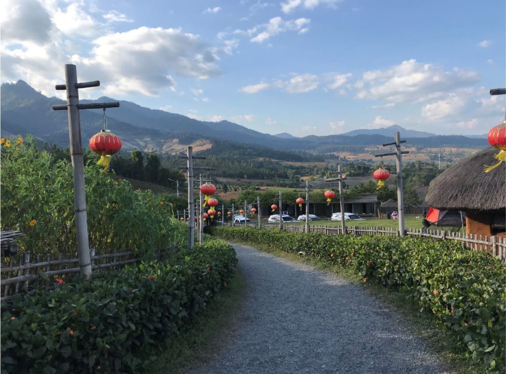 Path lit with Chinese lanterns to Yun Lai Viewpoint