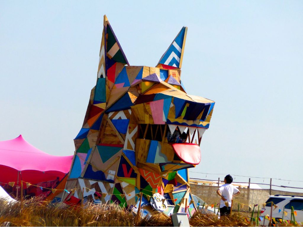 An Art structure at Wonderfuit Festival