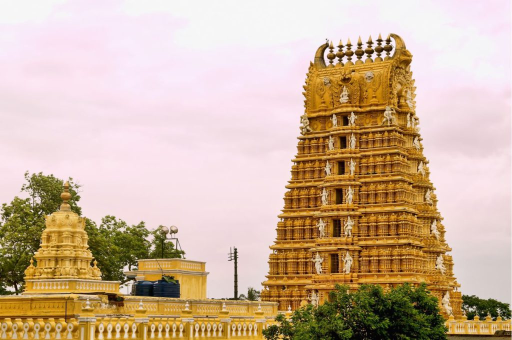 Chamundeshwari Temple on Chamundi Hills, Mysore, day trip to Mysore