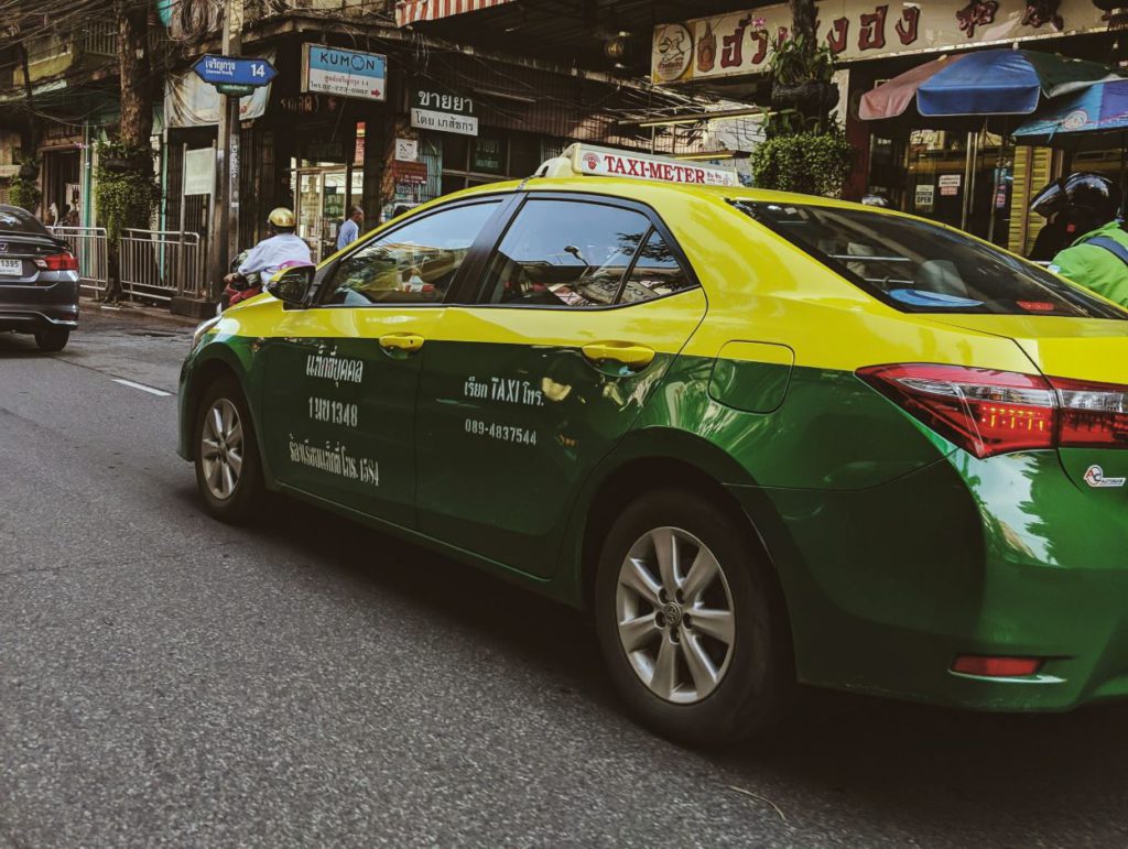 Bangkok Taxi, how to travel inside Bangkok