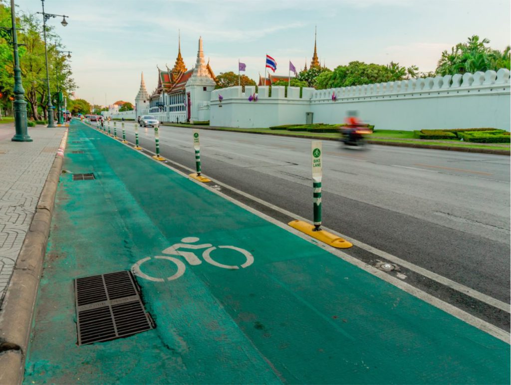 Cycling lane in Bangkok, how to travel inside Bangkok