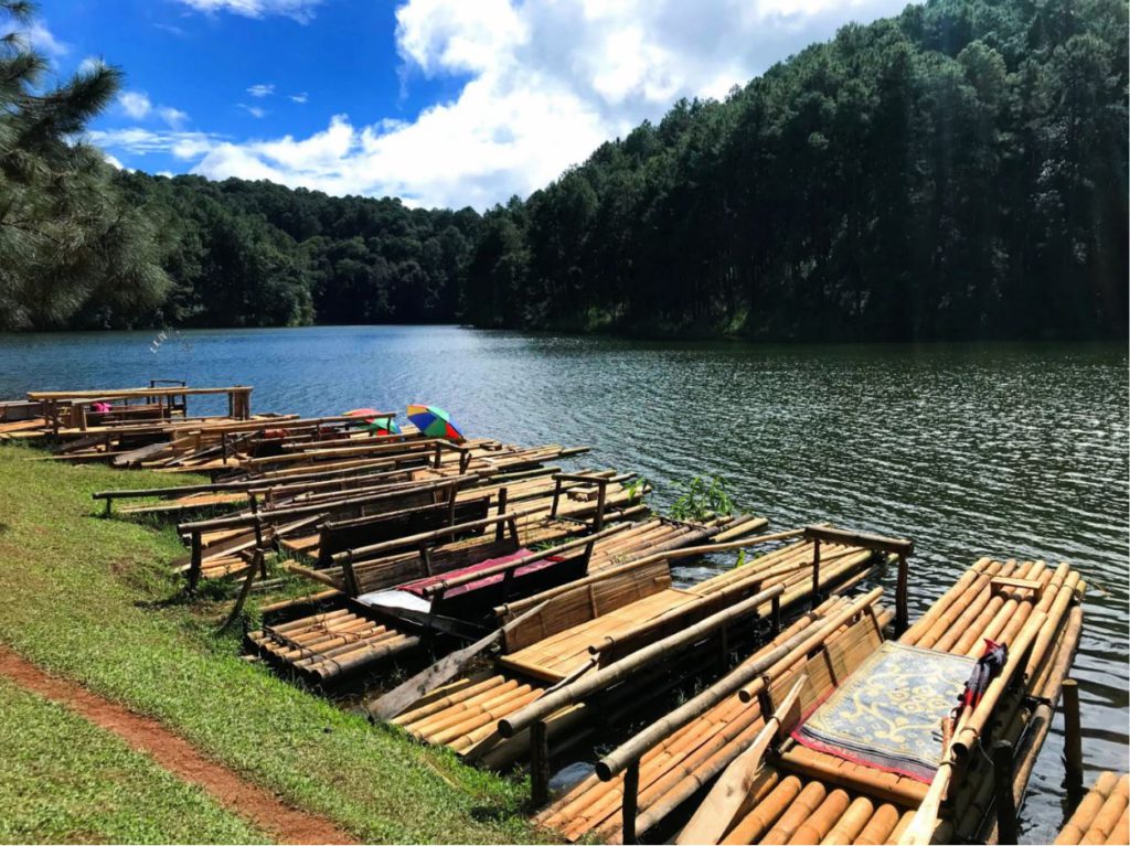 Bamboo rafting at Pang Oung