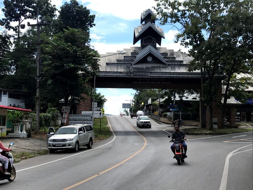 Gateway to the town of Mae Hong Son