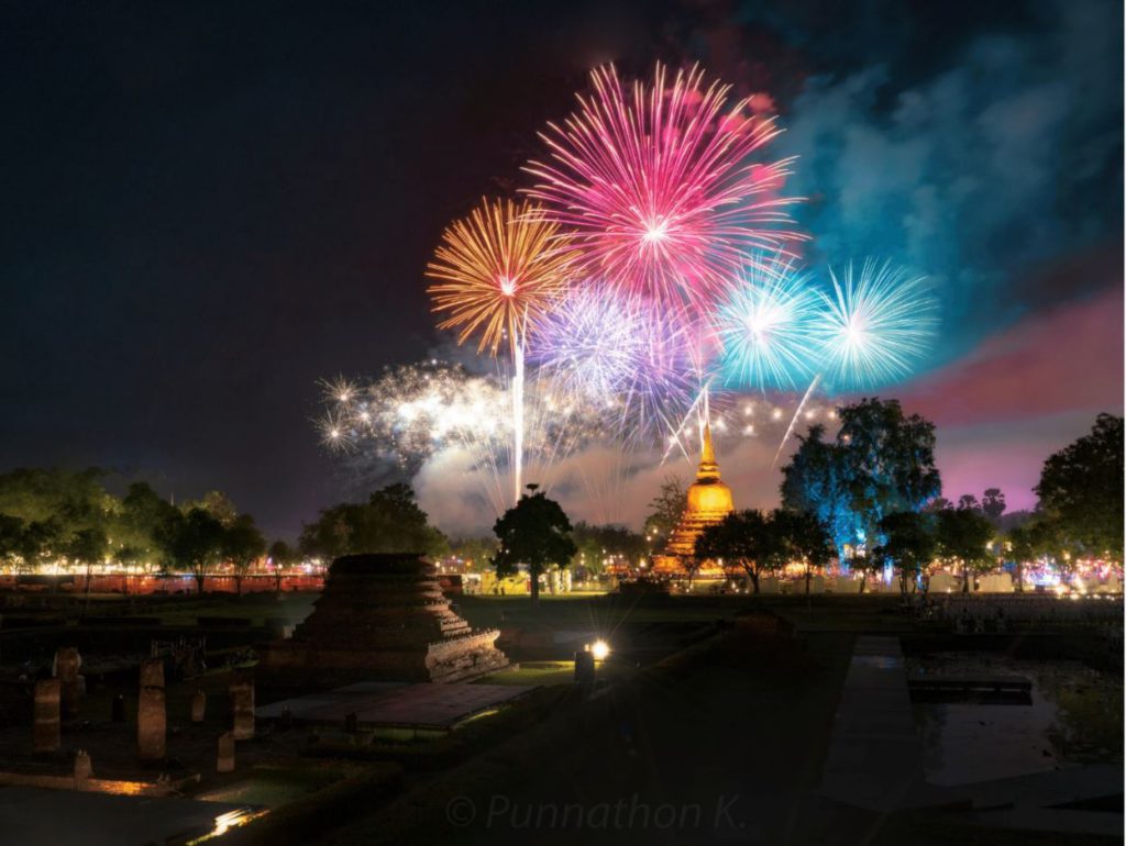 Loi Krathong celebrations in Sukhothai Historical Park