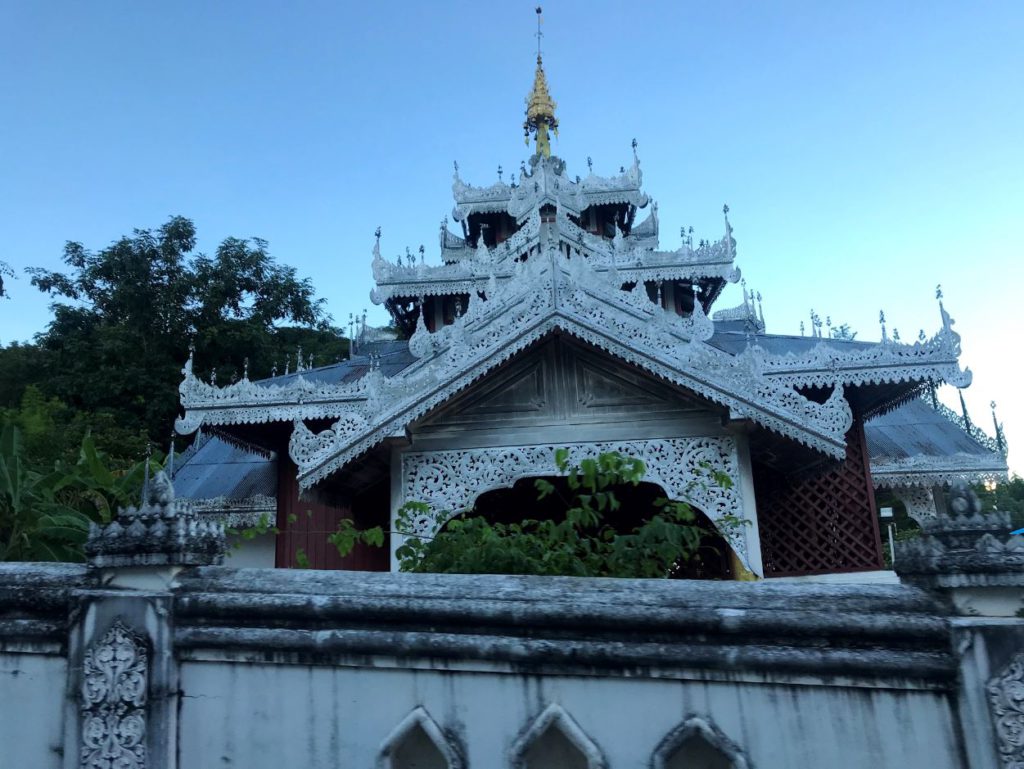 Temples influenced by Burmese architecture, Mae Hong Son