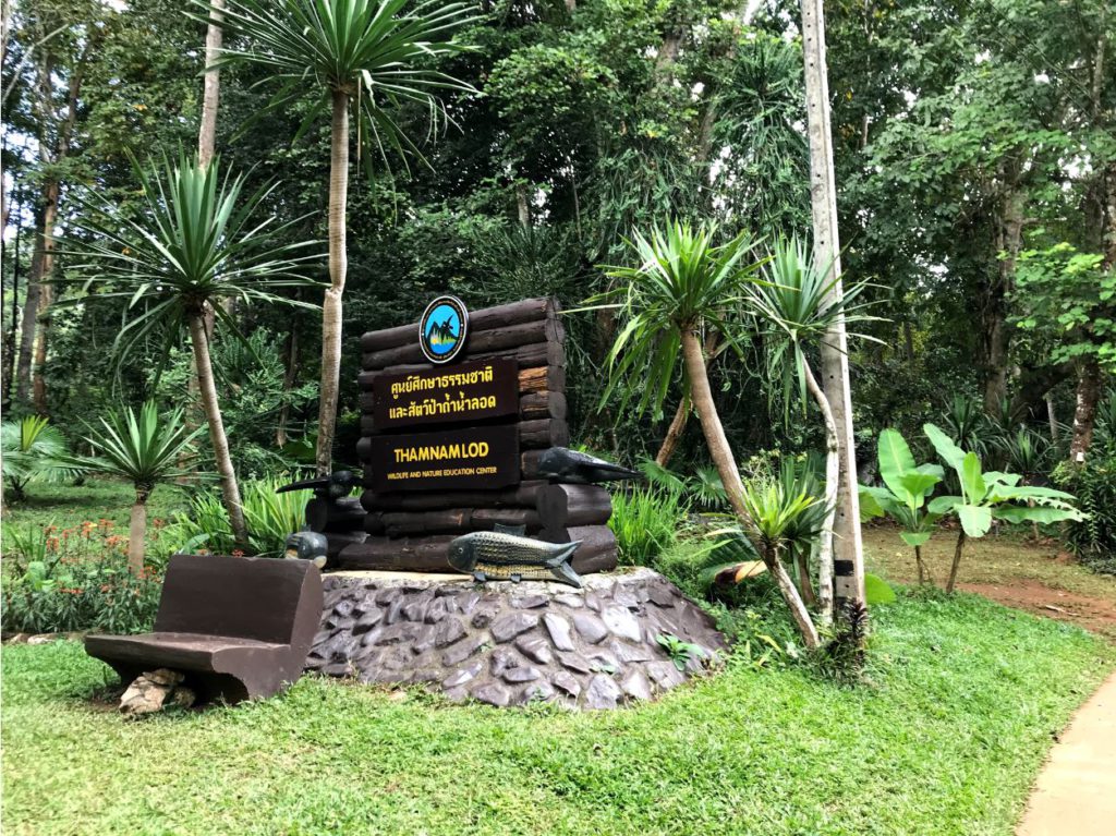 Tham Lod Caves signboard