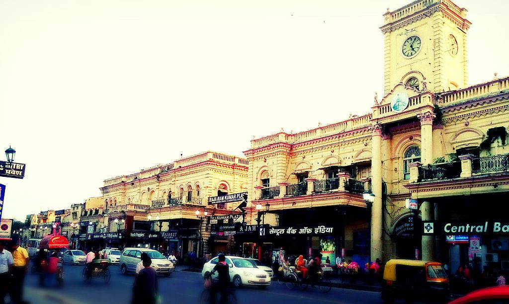 Hazratganj Market, Lucknow