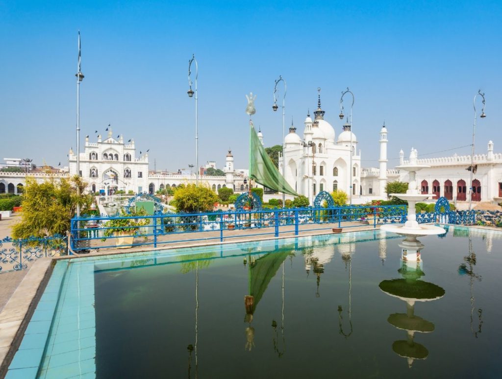 Other buildings around Chota Imambara, Lucknow