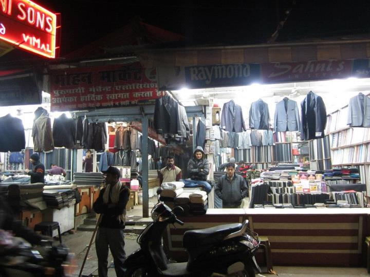 Aminabad Market at night, Lucknow