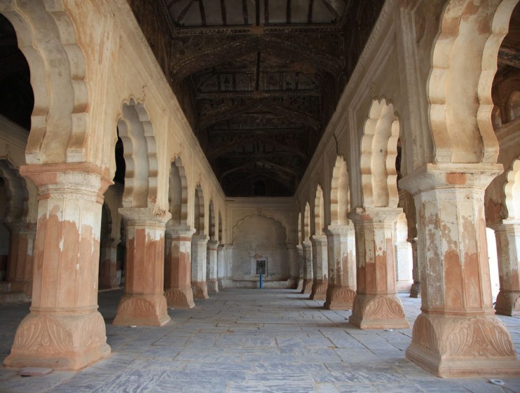 Diwan-e-aam or court of commons inside Orchha Fort
