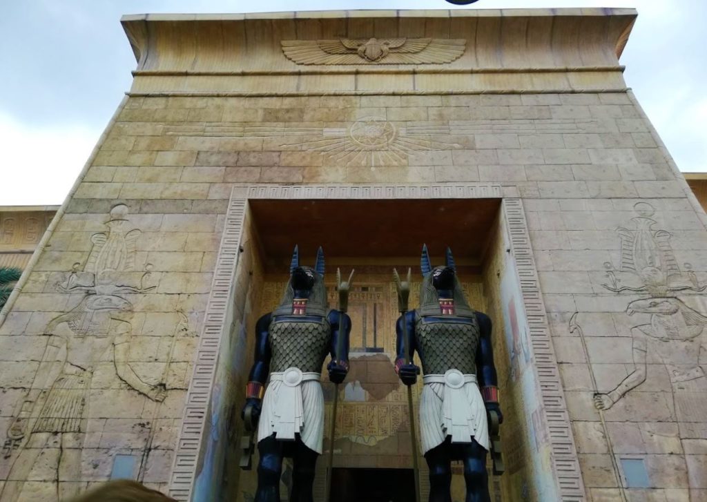 Entrance to Revenge of the Mummy