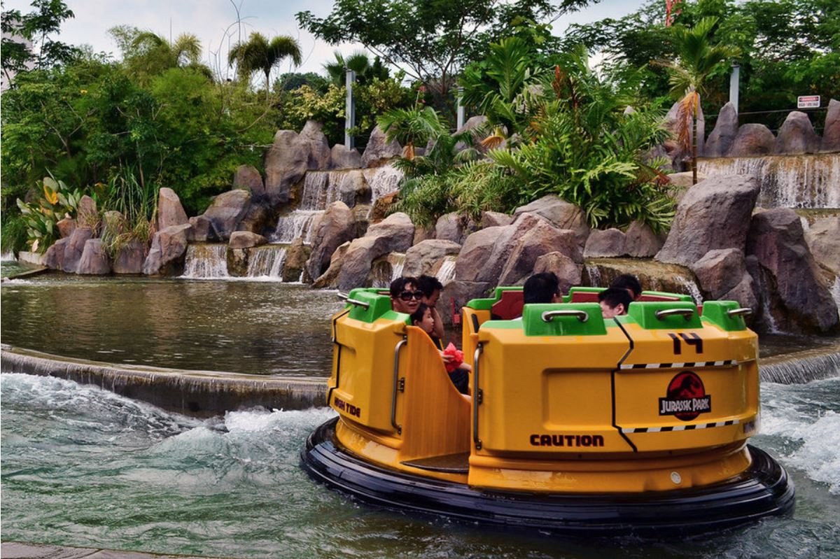 Jurassic Park Rapid Adventures