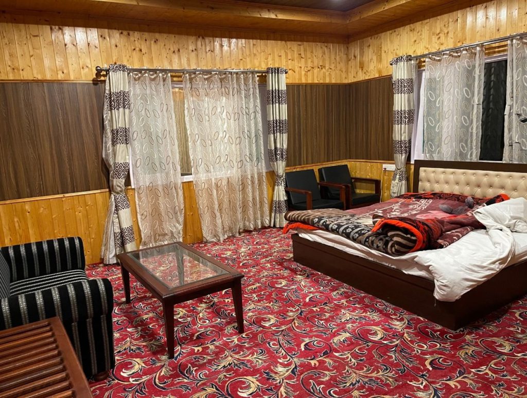 Bedroom room in JKTDC Huts