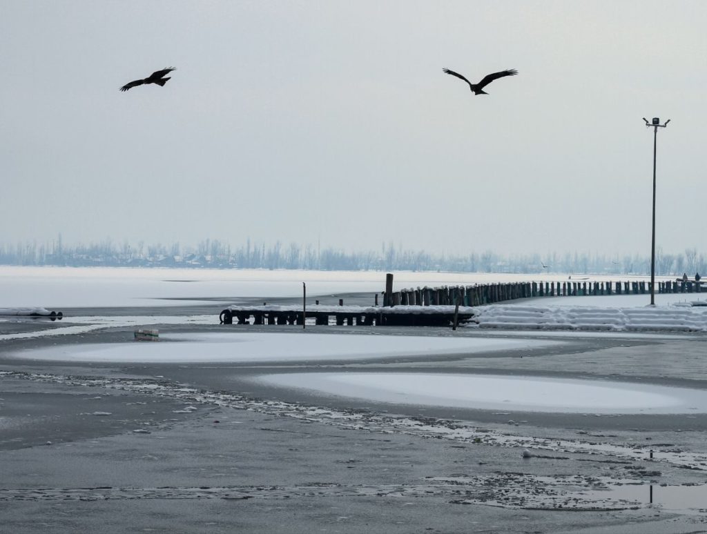 Dal Lake Frozen in winters