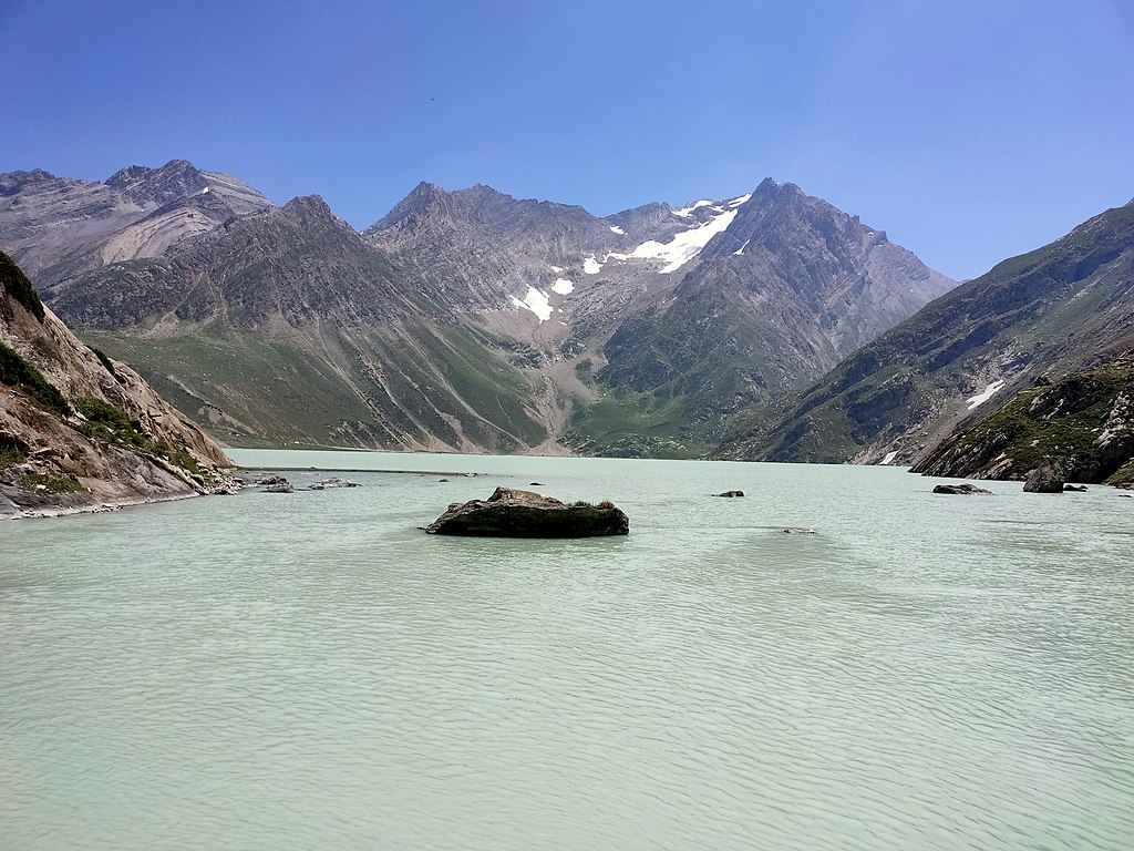 Sheshnag Lake, Pahalgam