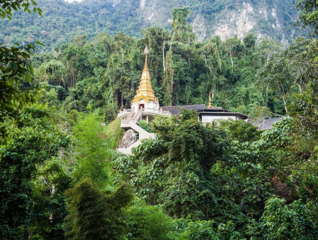 Wat Tham Pha Plong, Chiang Dao