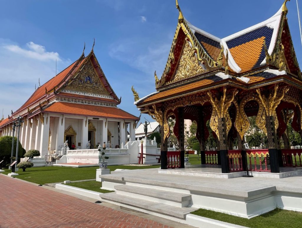 Building 2 (Buddhisawan Chapel)