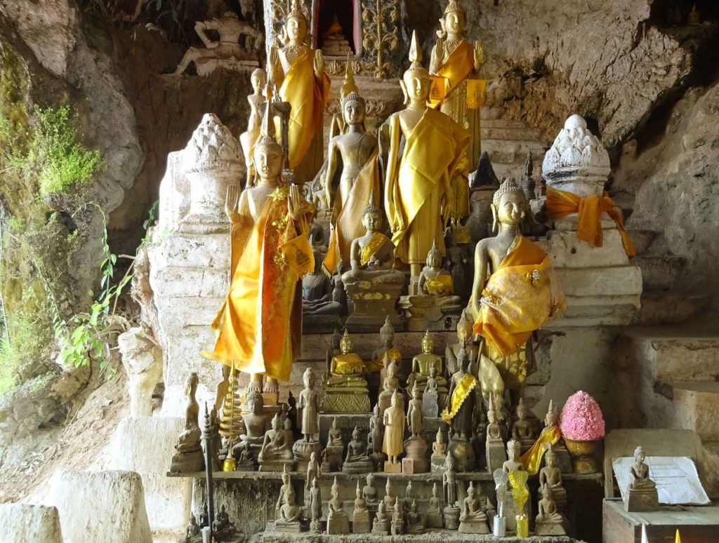Buddha statues inside Pak Ou Caves