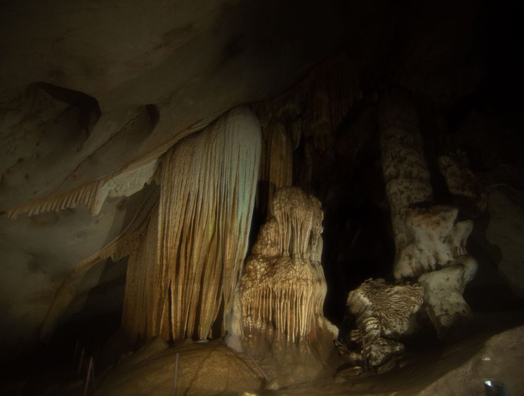 Lawa Caves
