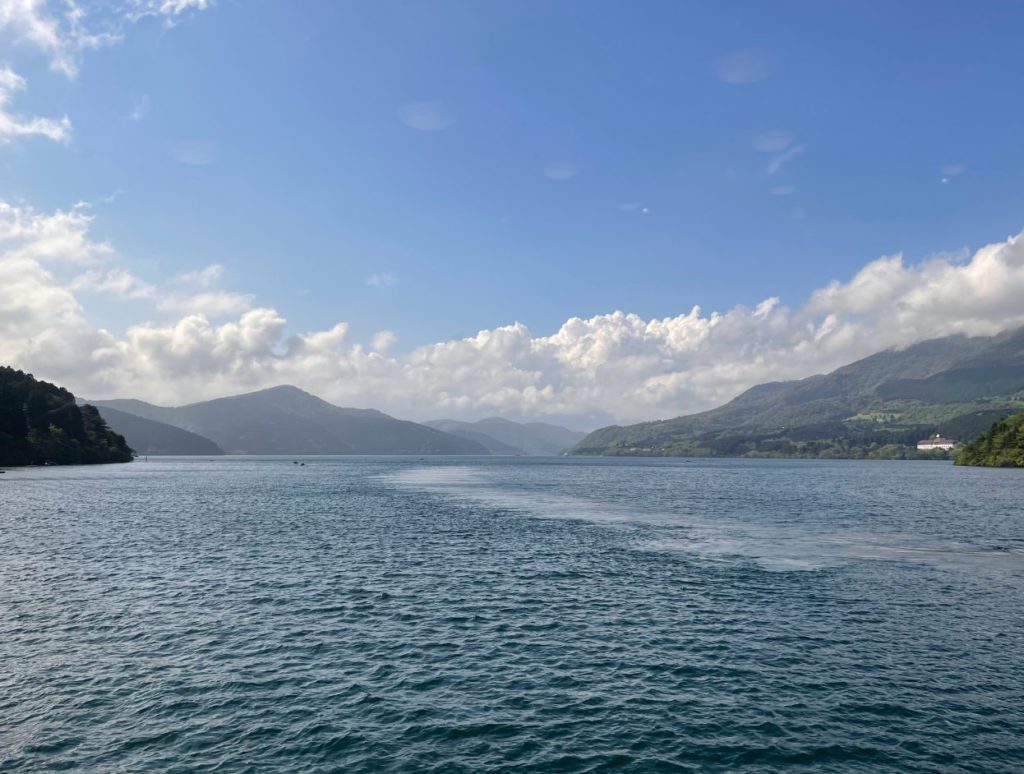 Beautiful view on Lake Ashi