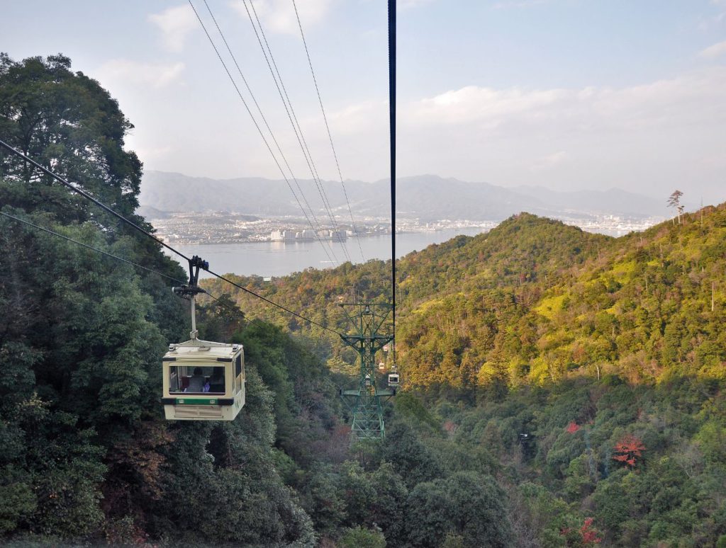 Cable car to Mount Misen