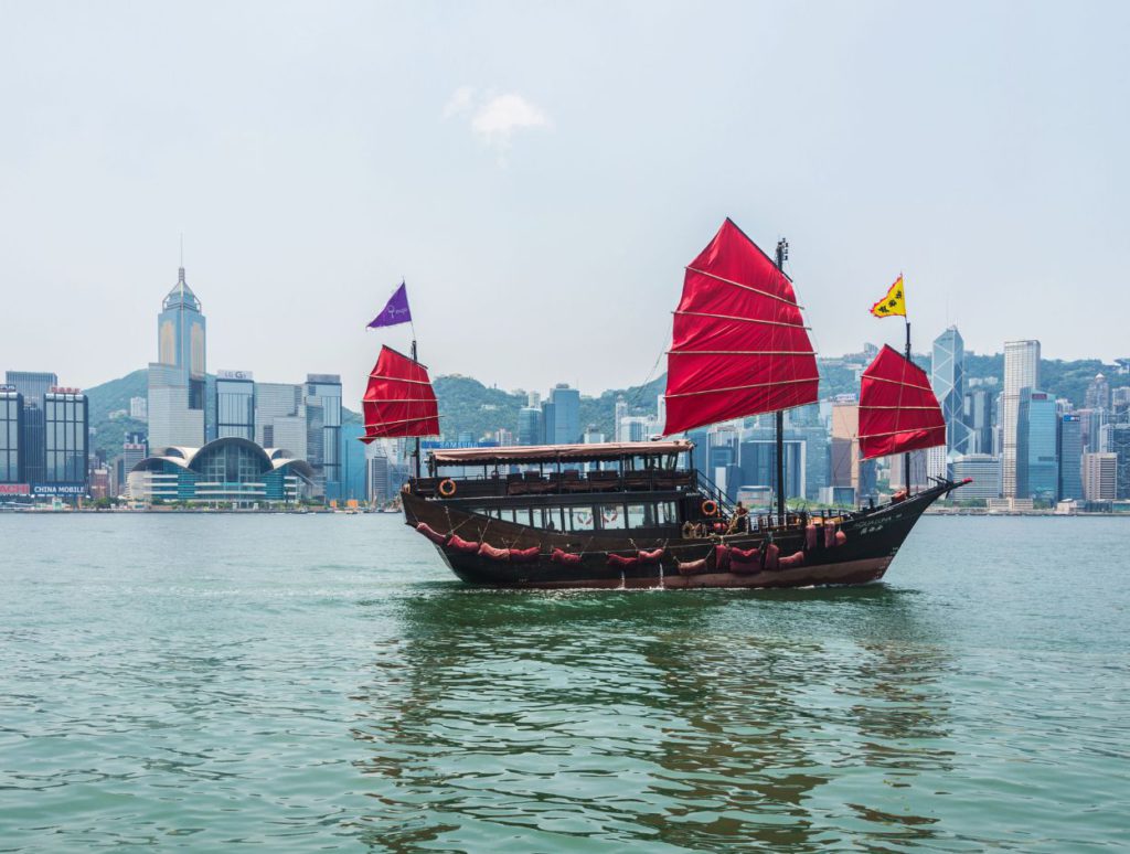 A Chinese Junk boat on Victoria Harbour