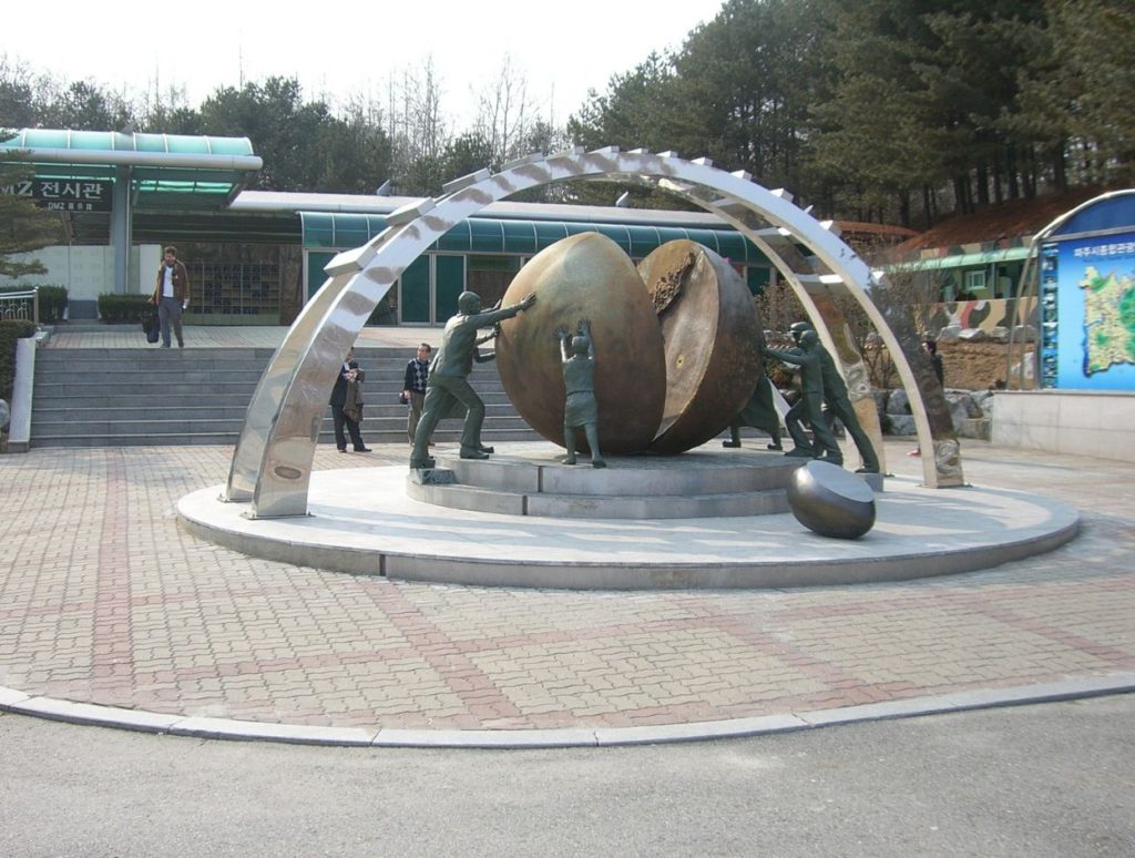 Installations commemorating the Korean War