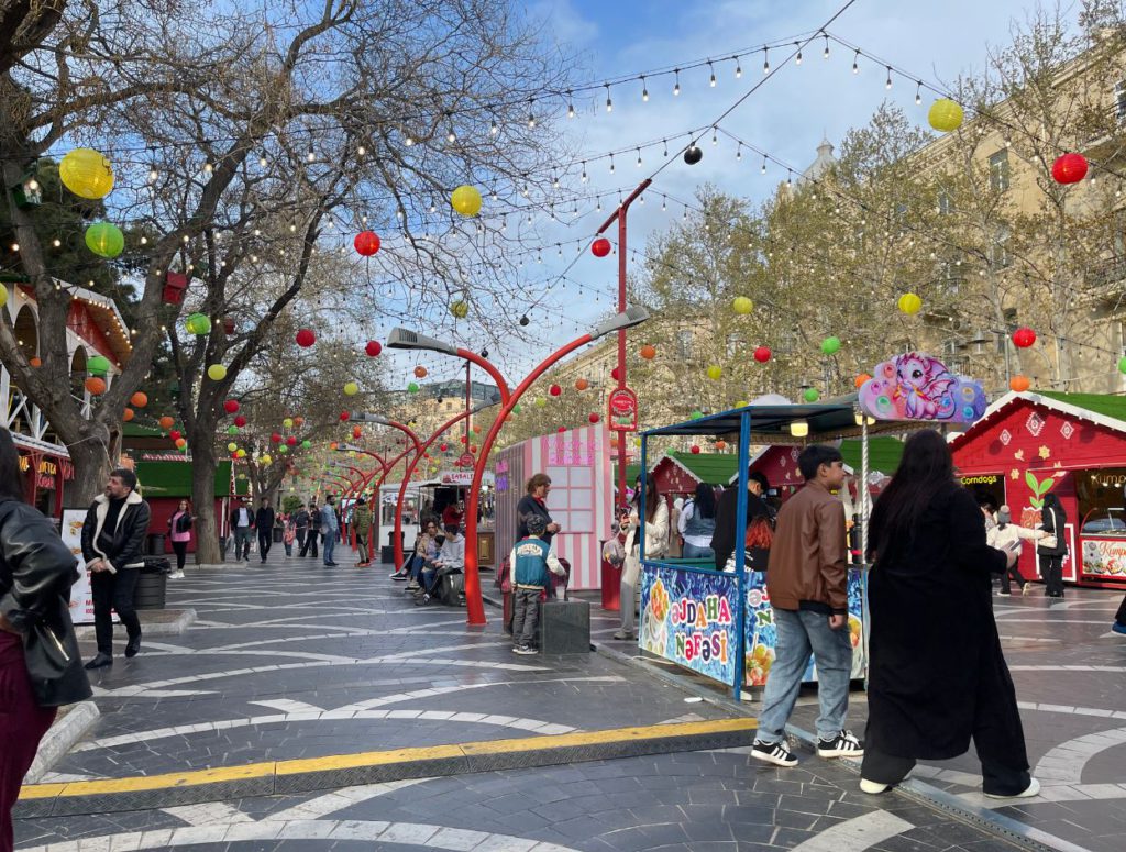 A festive market near Nizami Street